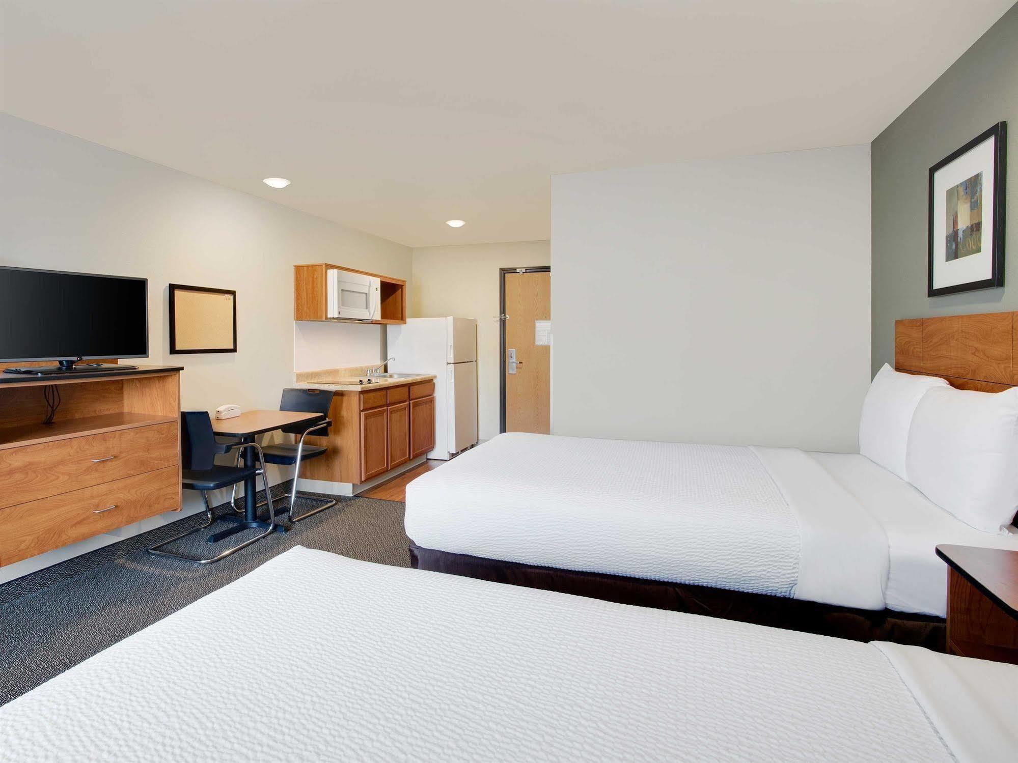 Woodspring Suites Columbus North I-270 Exterior photo